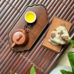 chén trà và ấm trà