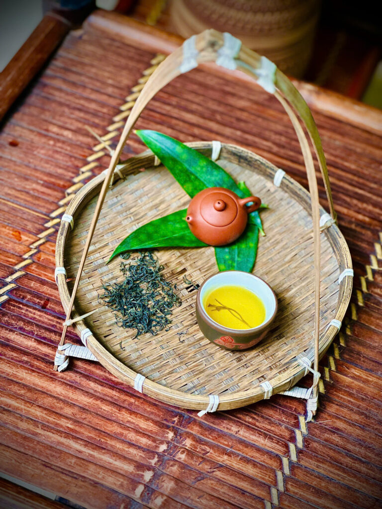 ảnh chén chè thái nguyên10