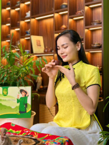 ảnh thưởng trà